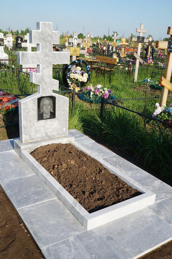 Пискаревское кладбище